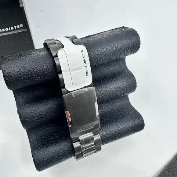 NEW Citizen Eco-Drive Nighthawk Watch Grey Stainless Steel Charcoal Grey Dial - Picture 5 of 7